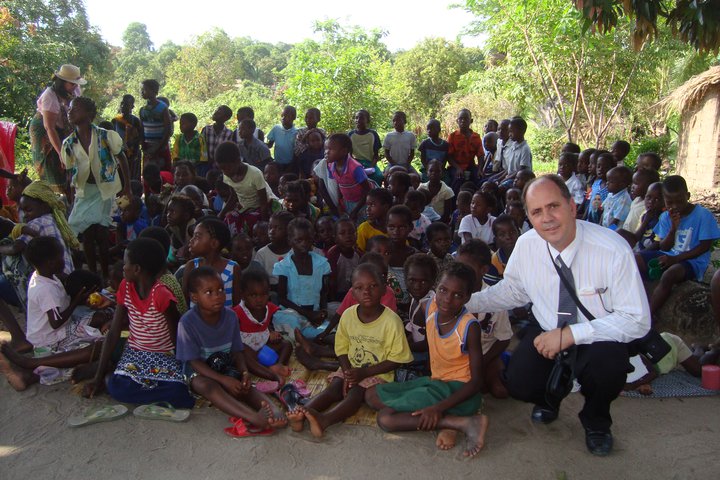 Pastor_Nelson_na_escola_dominical_infantil